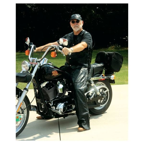 Diamond Plate™ Genuine Leather Motorcycle Chaps Diamond Plate™ Genuine Leather Motorcycle Chaps